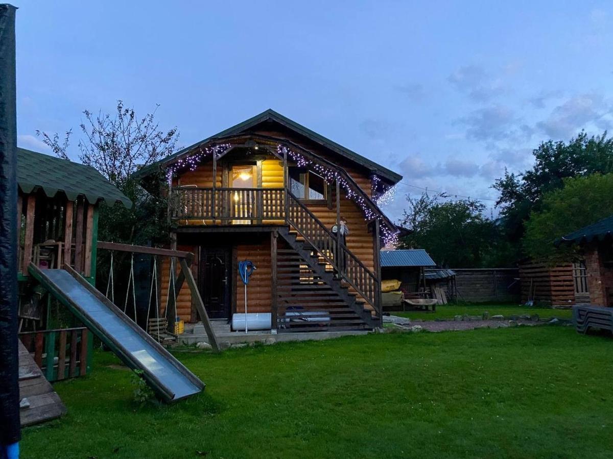 Apartament Complex "Shum Lisu" Tatarów Zewnętrze zdjęcie